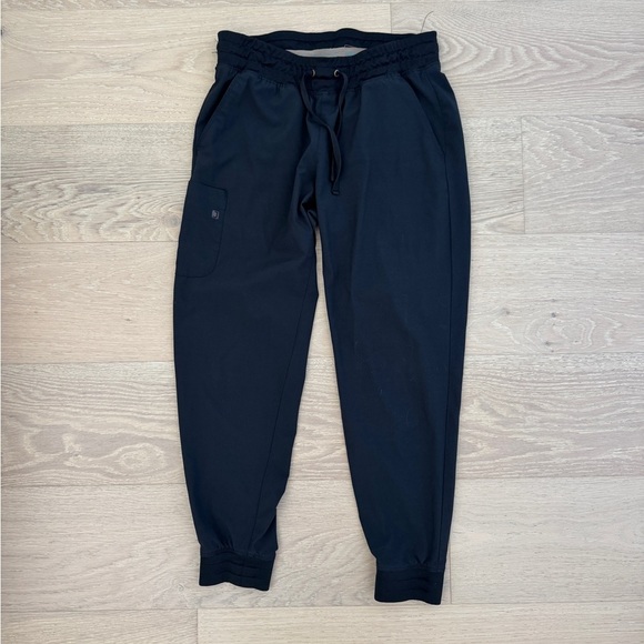 Black Scrub Set - Picture 2 of 11